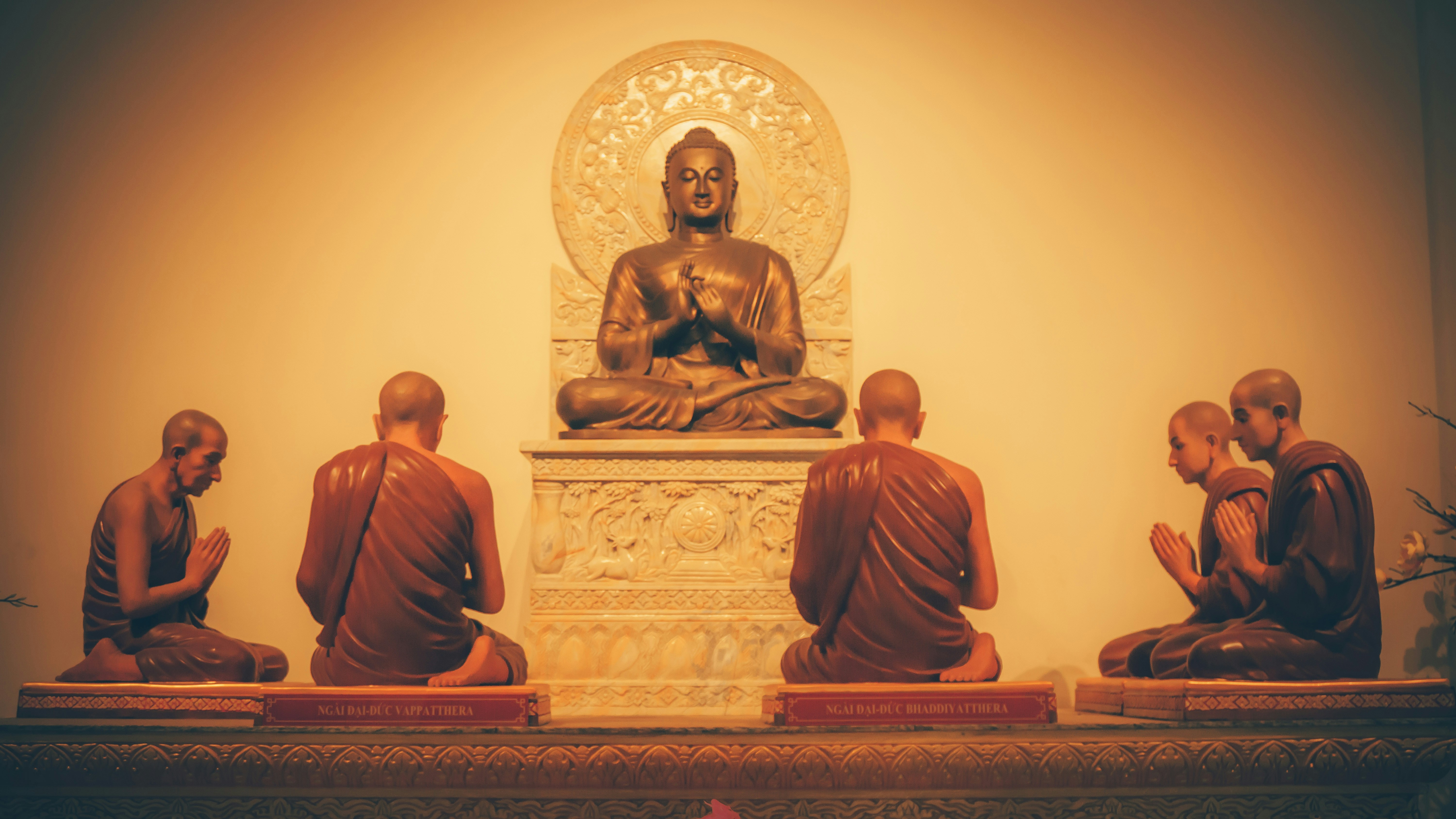 Philosophy of Translation in Buddhist Contexts